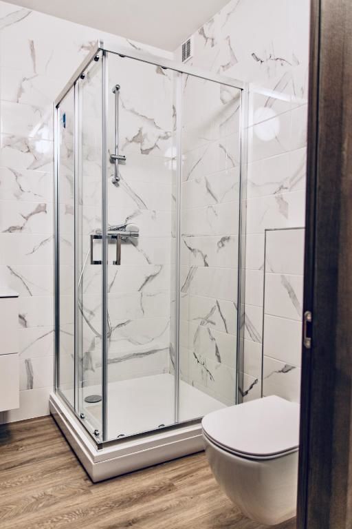 Апартаменты Kaunas Castle Apartments - 2 Bedroom Flat Каунас-17